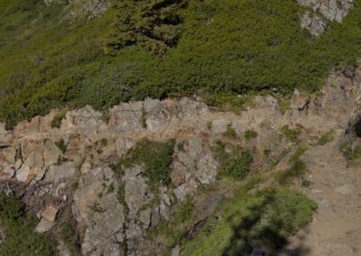 2023-08-20 France Haute Savoie Chamonix Mont-Blanc Massif Montagnes Nature randonnée Aiguillette des Houches plus haute montagne europe Mont Blanc meilleure randonnée vue panoramique paysage ciel bleu glacier vallée Chamonix les Houches chemin de randonnée sentier chaines passage technique sécurisée