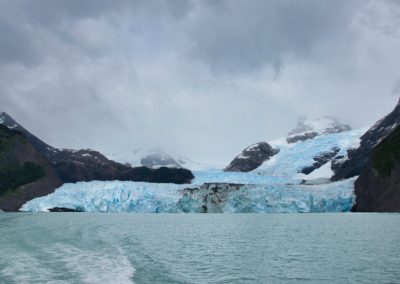 2022-12-11 Argentine Patagonie El Calafate Parc National Los Glaciares Parque Nacional Lac Argentino Excursion en bateau Glacier Spegazzini lac montagne